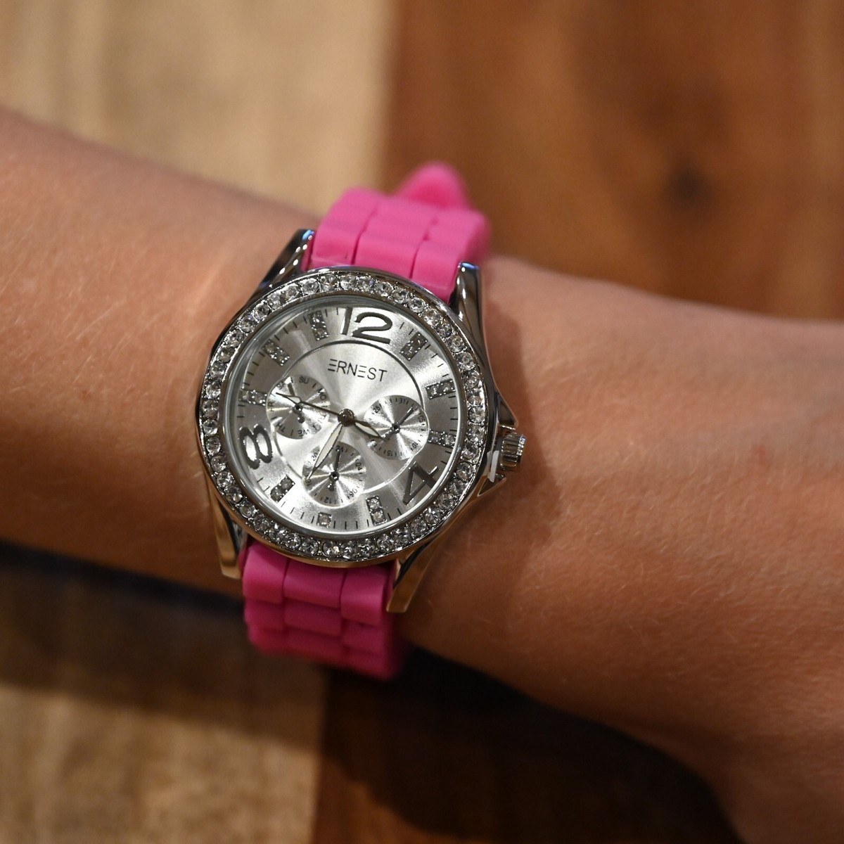 Montre Bracelet Femme Ernest - Cadran Strass Bleu Ciel, Bracelet En Silicone, Look élégant Et Moderne