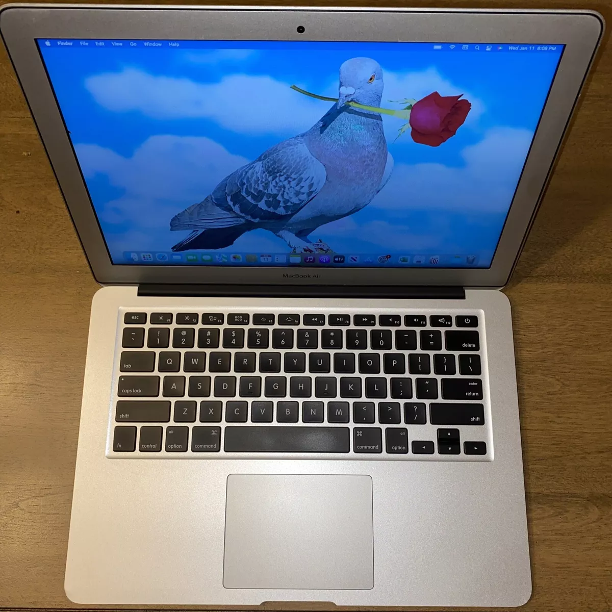 2017 Apple MacBook Air A1466 13 Inch 8GB RAM 128GB SSD Office 2021