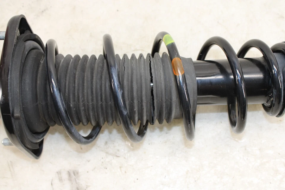 2016-2023 Mazda MX-5 Miata Rear Left / Right Shock Absorber NA1J2870XA OEM GJ88 Foto 4 de 4