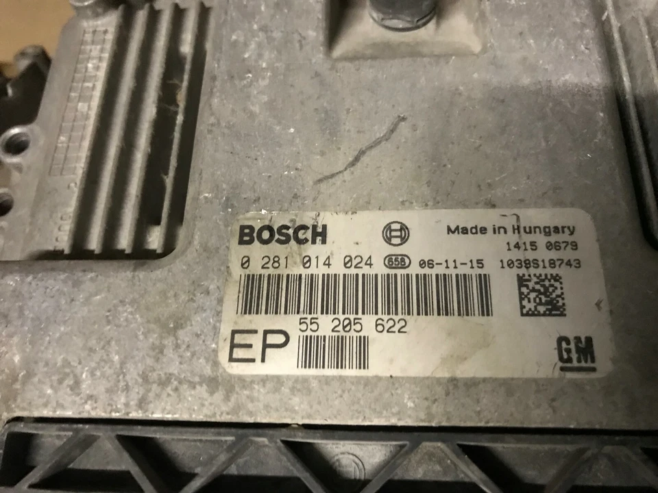 Opel Zafira ENGINE CALCULATOR 0281014452 55566279 EDC16C39 BOSCH - Image 3 of 4