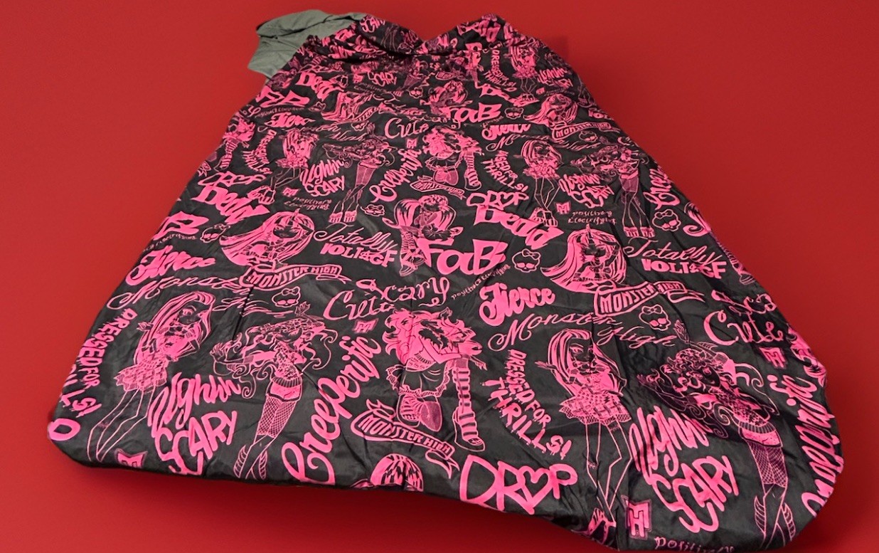 Monster High Twin Bedding Set (Sheet, Fitted Sheet, Pillow Case) (2014) (Mattel)