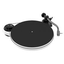 Pro-Ject: RPM 1 Carbon Turntable - White RPM1