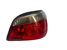 04-07 BMW E60 E61 5 SERIES REAR RIGHT PASSENGER SIDE TAIL LIGHT LAMP OEM