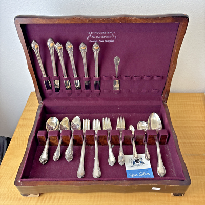 1847 Rogers Bros Remembrance Silver Plate Flatware Assortment 46