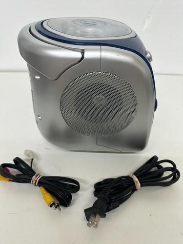 Memorex Portable Karaoke System with CD+Graphics MKS2115NBL - Picture 5 of 6