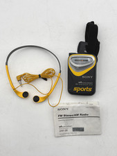 Sony SRF-86 Walkman Sports AM/FM Radio w/ Headphones Strap Clip   Tested