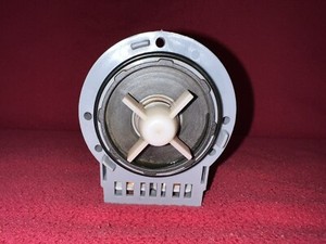 Laugenpumpe - Ablaufpumpe für Waschmaschine Indesit WITL 1051 Originalteil