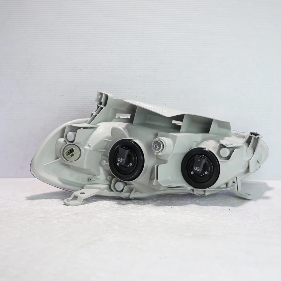 Faro lateral derecho pasajero Toyota Corolla S XRS 2005-2008 mercado de accesorios Foto 4 de 4