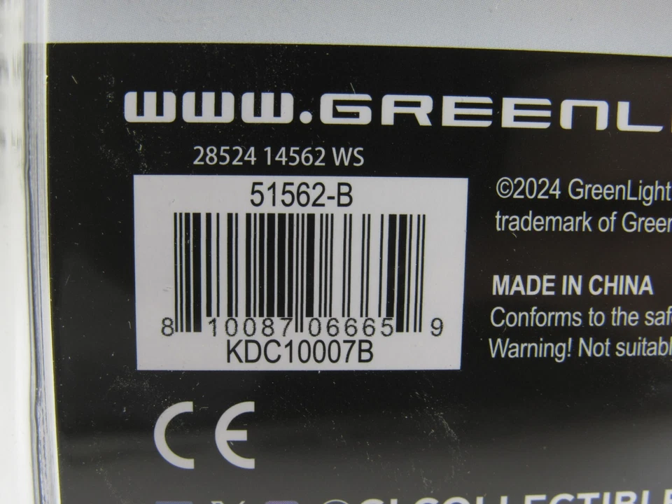2025 Greenlight Karson Diecast: Red 2022 GMC SIERRA 3500 3500HD Pro Dually 51562 - Image 4 of 4