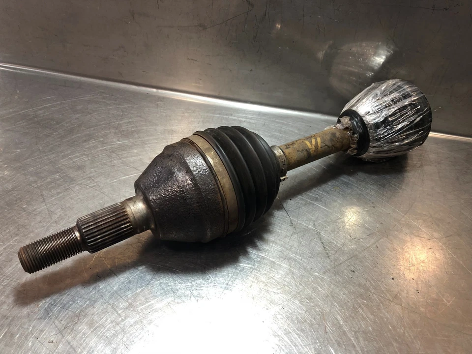 Opel Antara 2,2 CDTI Arbre de Transmission avant Gauche / _ 95299890_AA7N_J3F20B - Photo 1/4
