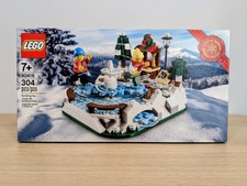LEGO Seasonal Ice Skating Rink 40416 Promotional Christmas Retired NEW