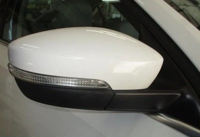 2011-2016 Volkswagen Jetta Right Passenger Side View Door Mirror White OEM