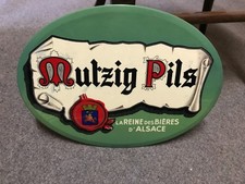 Plaque publicitaire ancienne MUTZIG PILS La Reine des Bières  50 60 no émaillée
