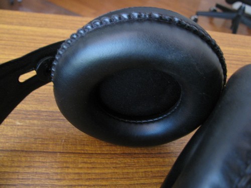 Superlux HD681B Over the Ear Headphones Tested Great Working Condition - Picture 7 of 10