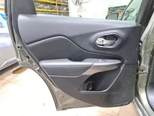 2019 Cherokee Lh Driver Side Rear Door Interior Trim Panel Black Dlx9