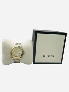 Montre Gucci G Timeless 126,4 quartz 39 mm homme cadran argenté ronde fabrication suisse