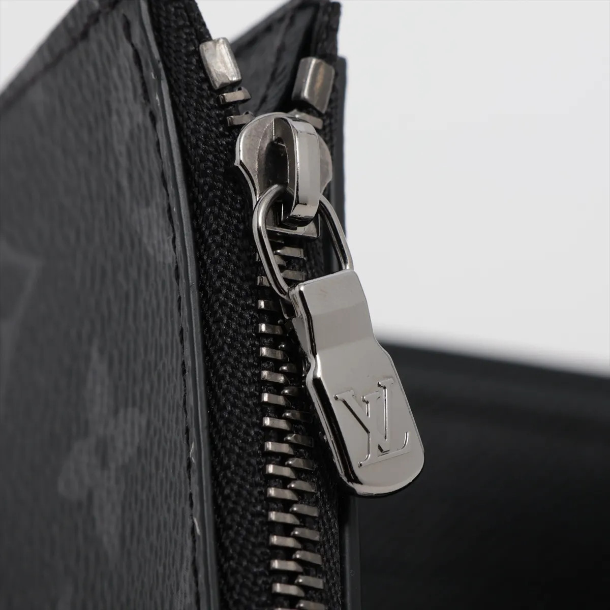 Louis Vuitton Monogram Eclipse Victor wallet M125… - image 8