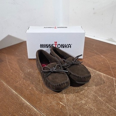 Minnetonka Moccasins Child's Chocolate Boy's Size 2