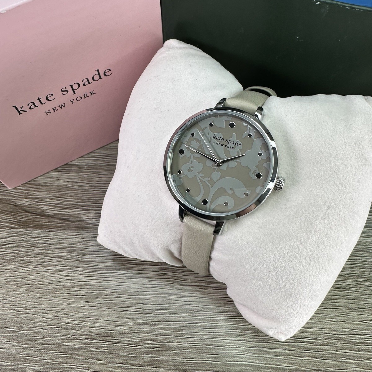 katespade newyork 腕時計　ウォッチMETRO KSW9068 Amazon.co.jp: [ケイト・スペード ニューヨーク] 腕時計 METRO