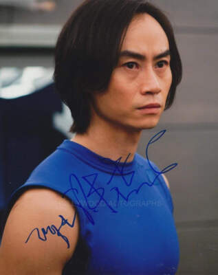 TIGER HU CHEN - GENUINE SIGNED AUTOGRAPH