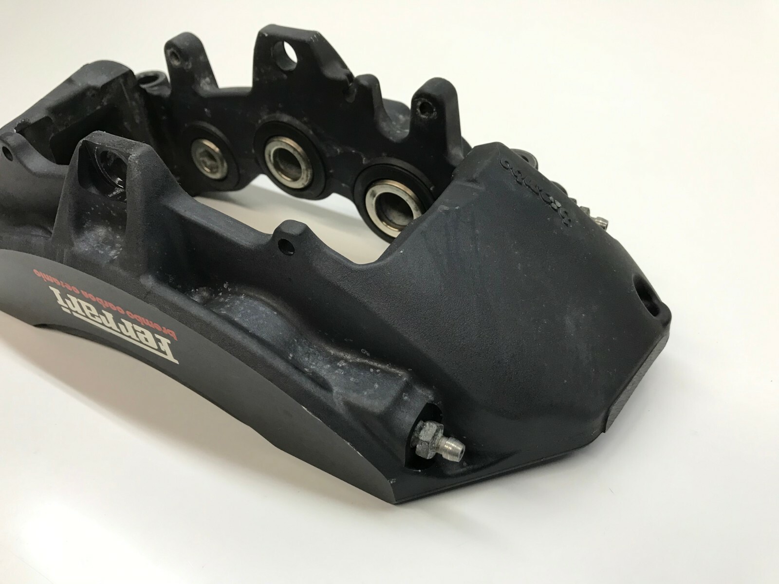 FERRARI 458 ITALIA FRONT RIGHT PASSENGER SIDE BRAKE CALIPER OEM 251862