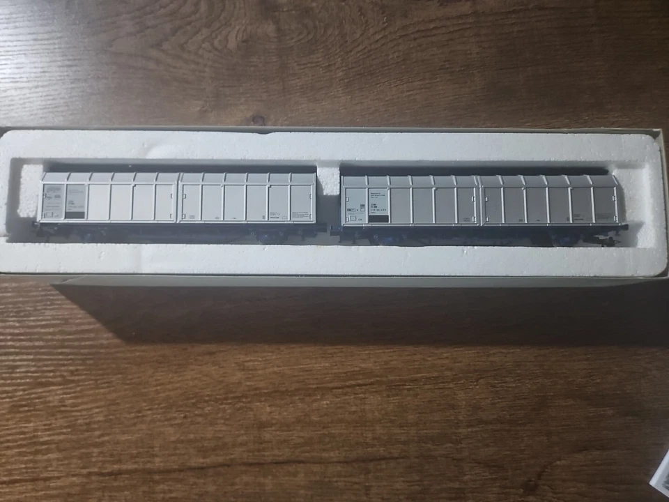 Roco 44019 Austrian Sliding Wall Car (set of 2) Habbins ÖBB AC - Image 4 of 4