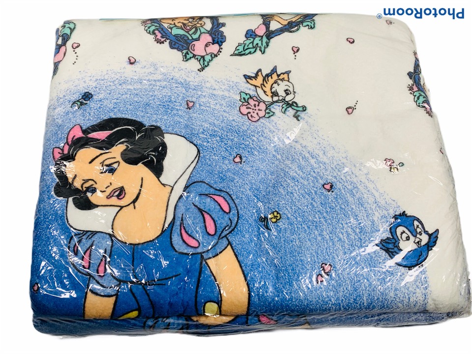 vintage-beacon-disney-snow-white-7-dwarfs-twin-blanket-72x90-made
