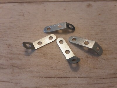 Meccano 4 x #812d schmaler stumpfer Winkel Bügel Zink gestempelt