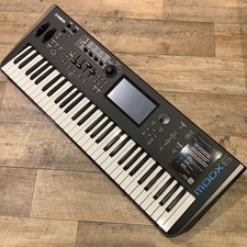 Yamaha MODX6 Keyboard Synthesizer 61 keys with Carrying Case Tested Working