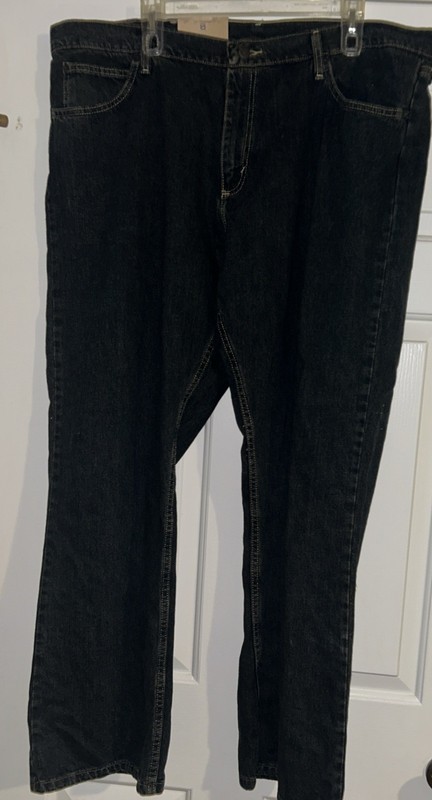 Magellan Outdoors Jeans Mens 42x32 Boot Cut Blue Jean Denim 5 pocket NWT