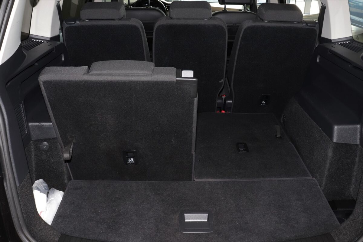 VW Touran 1,6 TDi 115 Comfortline 7prs