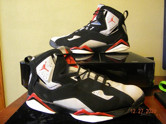 jordan true flight varsity red