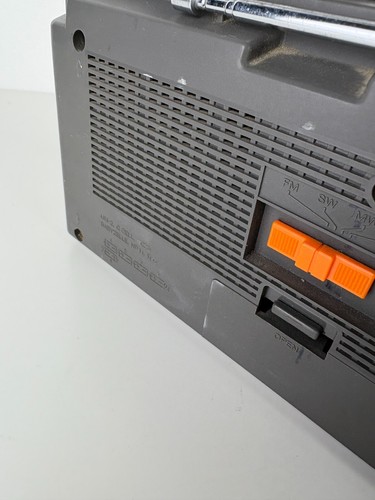 Sublime Poste Radio Sanyo Boombox, 4 Band Stereo Radio Cassette Recorder M7200LU - Foto 19 di 24