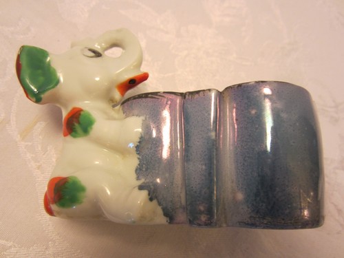 Vintage Porcelain Lusterware Elephant Figure ashtray heart shaped Japan 1950's - Picture 7 of 9