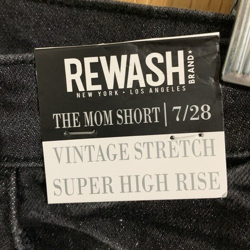 Super High-Rise Mom Denim Shorts Juniors Size 7 / Women's 28 Black NWT Rewash - Picture 6 of 9