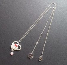 Swarovski Sanrio Hello Kitty Collaboration Heart pendant Necklace No Box