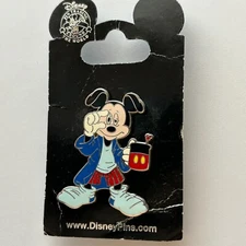 TDR - Mickey Mouse - Waking Up - Coffee - TDL Disney Pin 77408