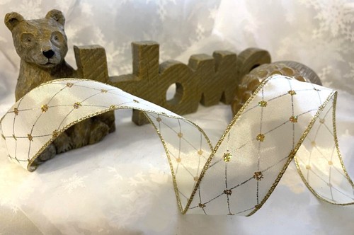 DIAMOND TRELLIS Gold on Ivory Sateen Wedding - Luxury Wire Edged Ribbon - 2m - Picture 4 of 11