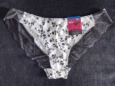 Maidenform Panty Bikini Second Skin Lace Tanga Cinched Back XL Nylon Underwear