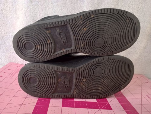 NIKE (GS) COURT BOROUGH TRIPLE BLACK SIZE 6.5Y 839977-001 - Picture 7 of 7