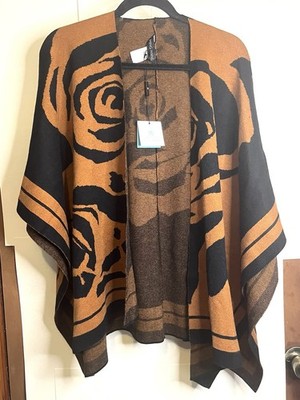 NWT Ming Wang One-Size Brown & Black Abstract Rose Knit Poncho Shawl