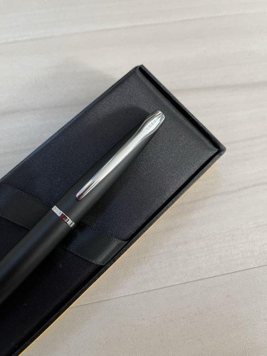 Cross Water-Based Oil-Based Ballpoint Pen Set Of 2 - Picture 7 of 9