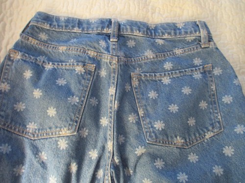 Girl's Old Navy High Rise Slouchy Straight Built In Tough Size 18 Floral Jeans - Picture 9 of 10