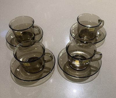 SET OF 4 ARCOROC FRANCE CLASSIQUE BROWN MOCHA CUPS AND SAUCERS