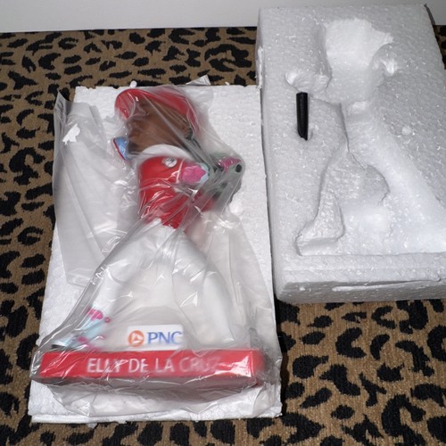 Elly De La Cruz Switch Hitter Bobblehead - Red Jersy Left Handed Stance Box Wear - Picture 11 of 11