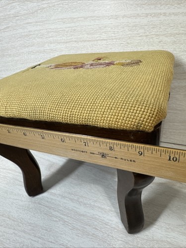 Vintage Wool Needlepoint Foot Stool Prince Flower Tapestry Wooden Victorian - Picture 14 of 16