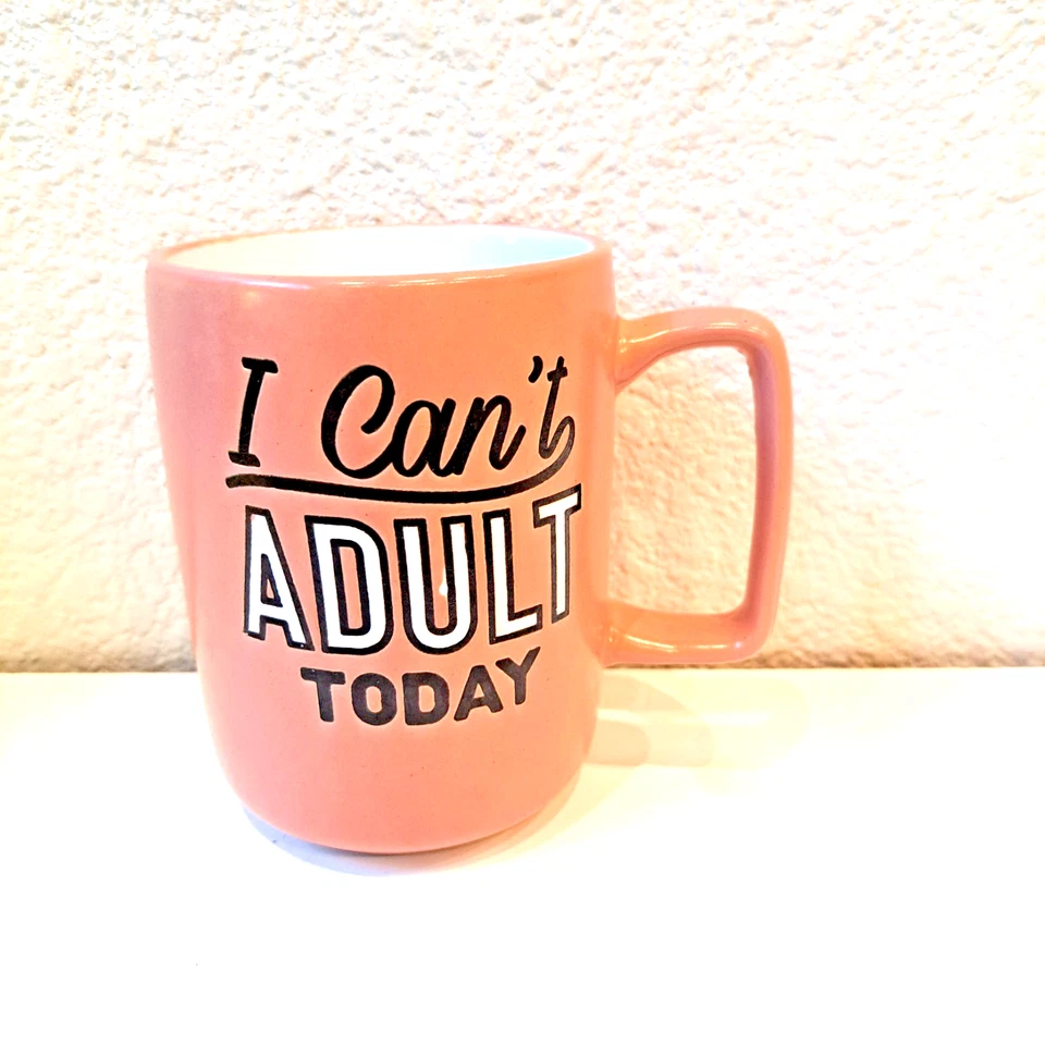 Taza de café o té “I Can’t Adult Today” con humor novedoso 16, oz Foto 2 de 4