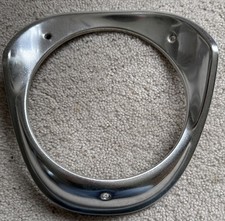 1963 Chevrolet Impala Belair Biscayne Rh Headlight Bezel 1963 Chevrolet Impala Belair Biscayne Rh Headlight Bezel