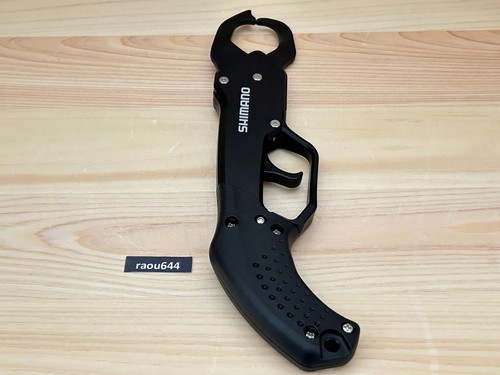 Shimano UE-302T Fish Grip R Black 246mm Maximum opening 23mm - Picture 15 of 24