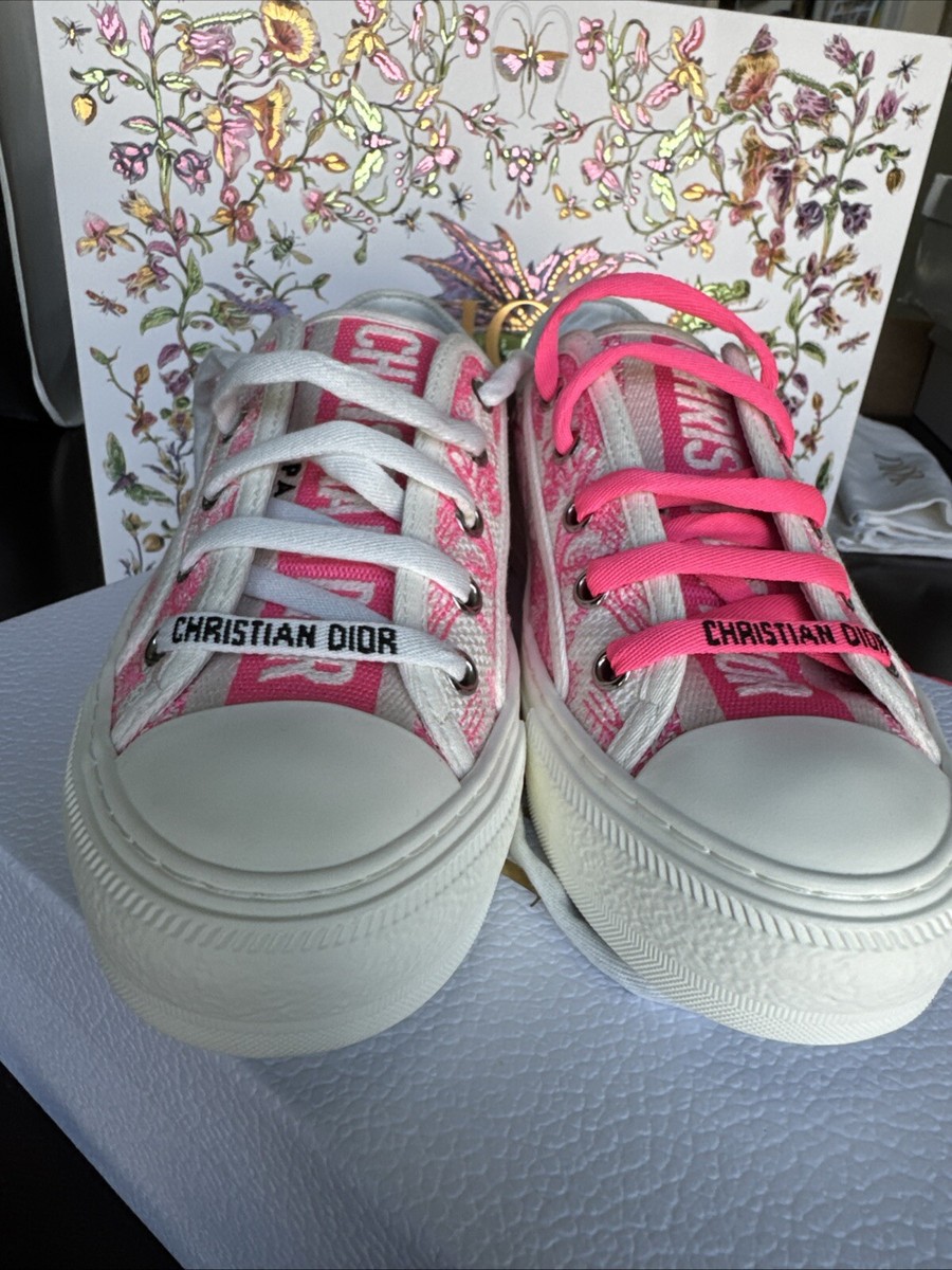 【淡いピンクが可愛い♪】Dior Walk'n'Dior スニーカー NEW In BOX Christian Dior Women Walk'N'Dior Sneaker Pink